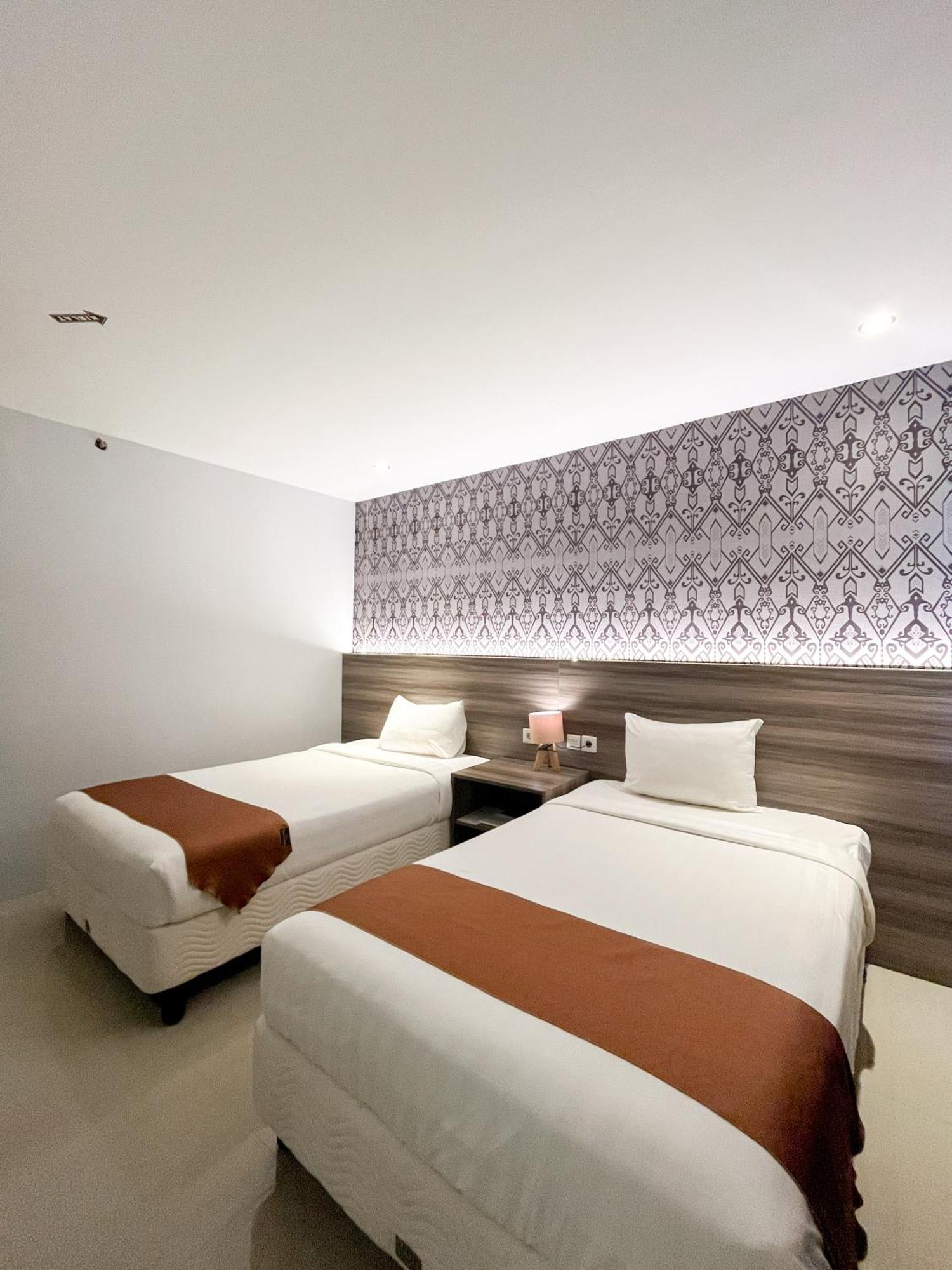 Sm Tower Hotel And Convention Berau Tanjung Redep Dış mekan fotoğraf